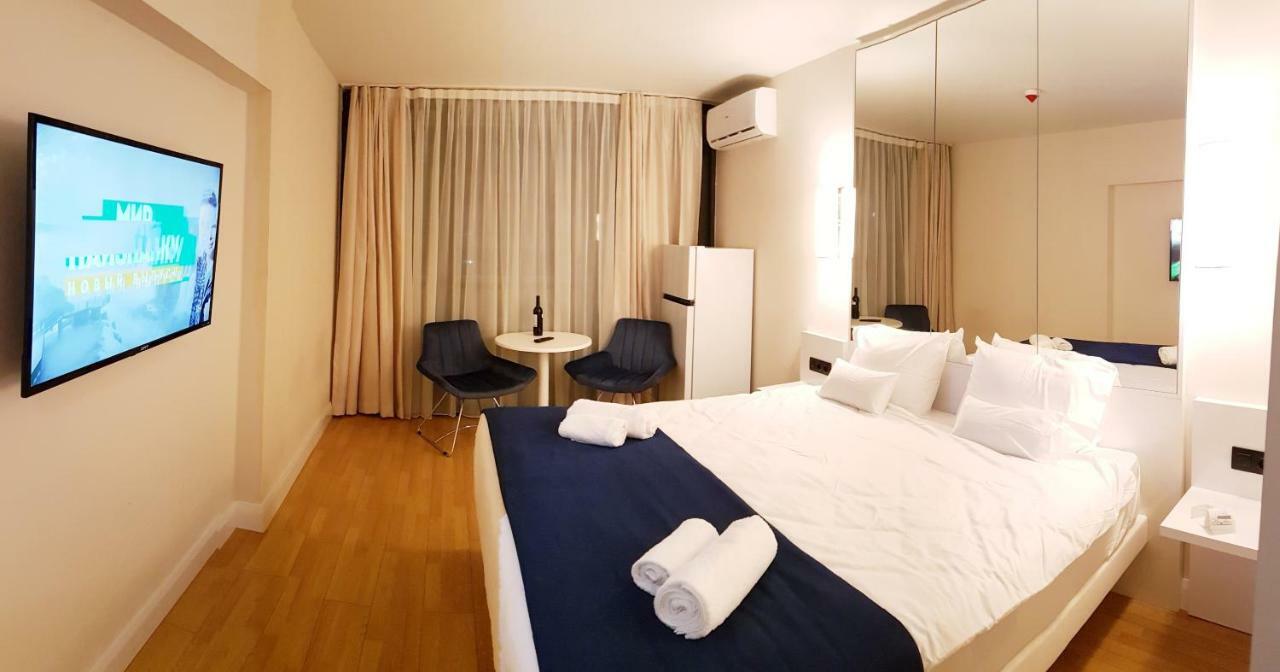 Deluxe Hotel Room In The Heart Of Batumi Orbi City A Block Екстериор снимка
